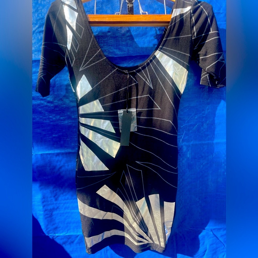 Poof fitted dress size S black and silver - Picture 4 of 9